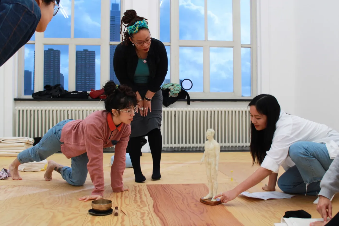Kim giving an acupuncture workshop at Melly Rotterdam